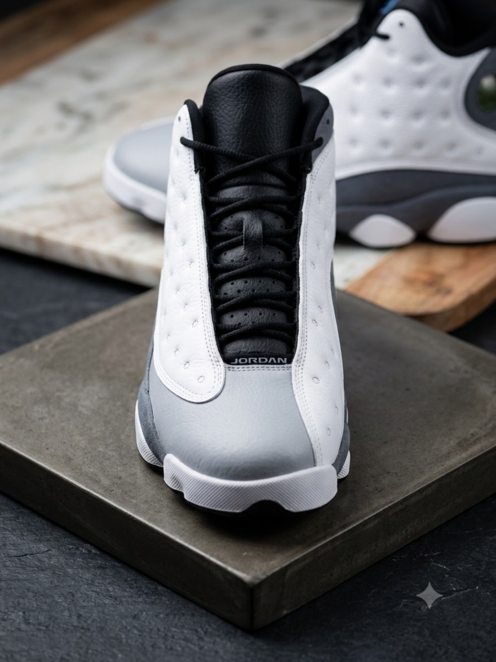 Jordan retro 13 sneakers women size 8 - Picture 3 of 11